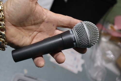 Shure pg58 wireless handheld - wireless,